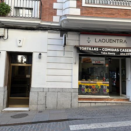 Apartamentos Alfonso XIII Cordoba Exterior photo