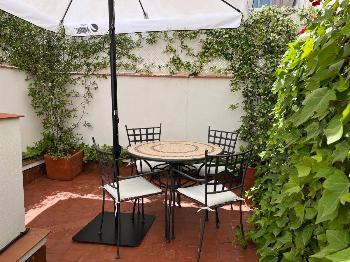 Apartamentos Alfonso XIII Cordoba Exterior photo