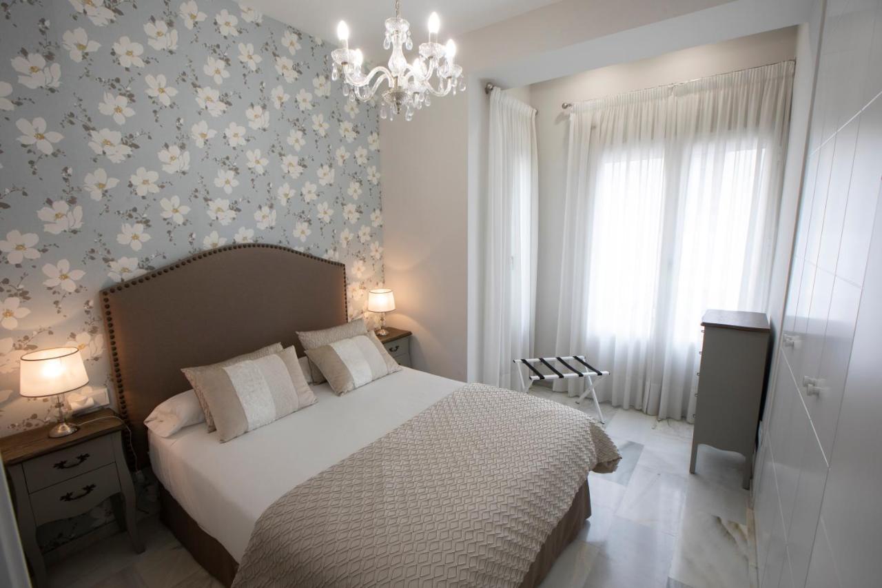 Apartamentos Alfonso XIII Cordoba Exterior photo