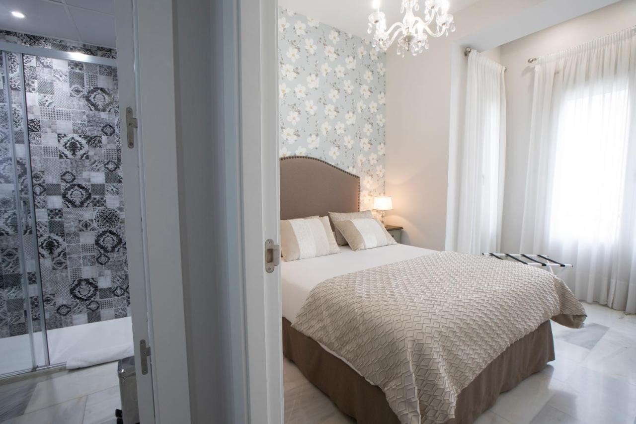 Apartamentos Alfonso XIII Cordoba Exterior photo